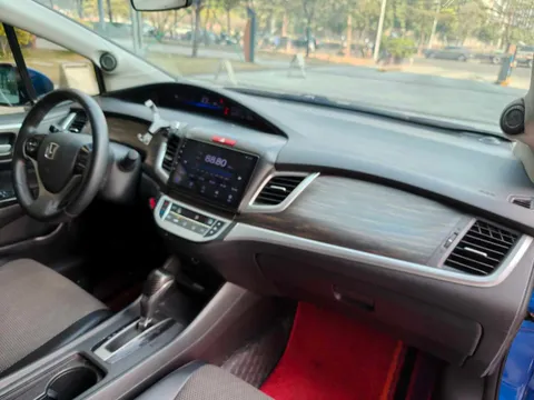 Honda Jade