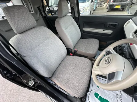 Daihatsu Mira Tocot