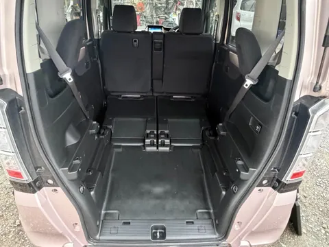 Honda N-BOX Plus