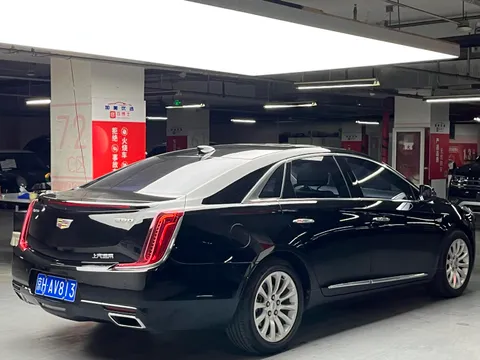 Cadillac XTS