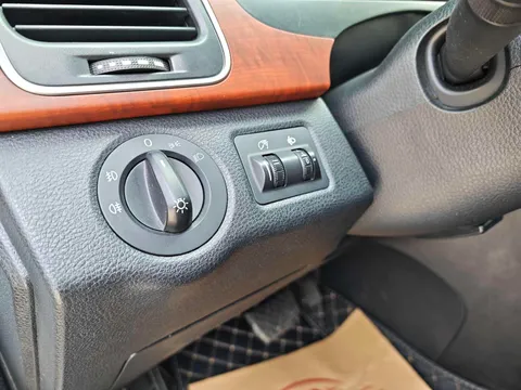 Maxus G10