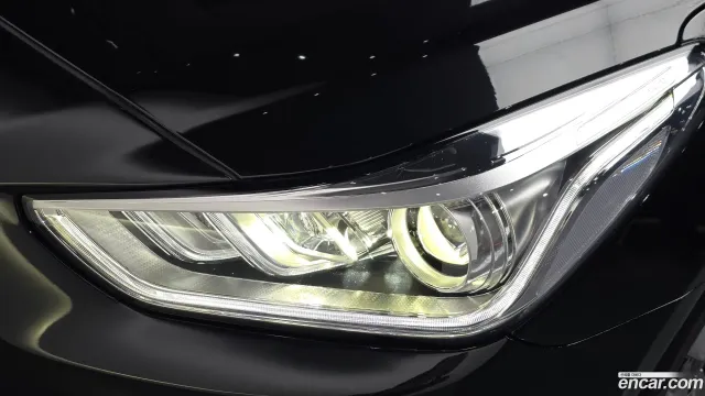 Genesis G90 (EQ900)
