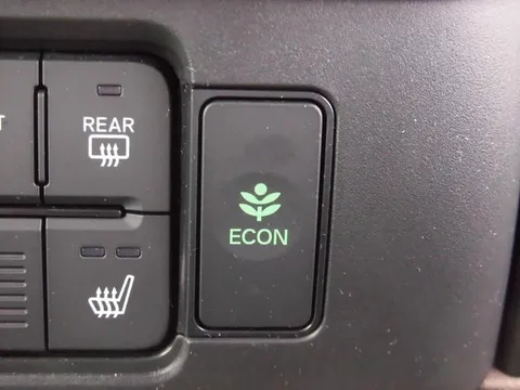 Honda N-BOX Joy