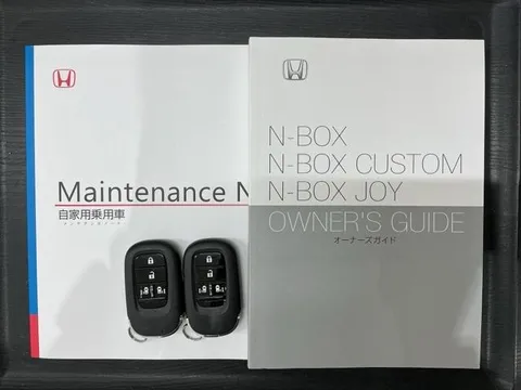 Honda N-BOX Custom