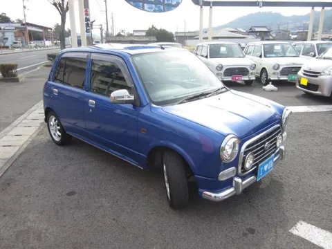 Daihatsu Mira Gino