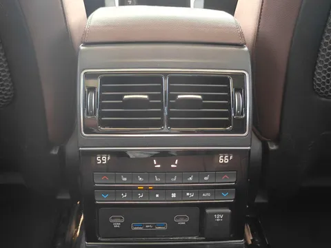 Jaguar XFL
