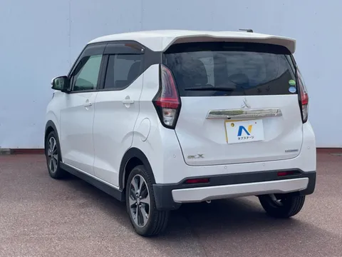 Mitsubishi eK X