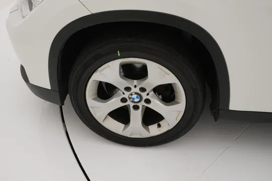 BMW BMW