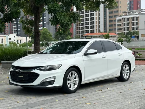 Chevrolet Malibu XL