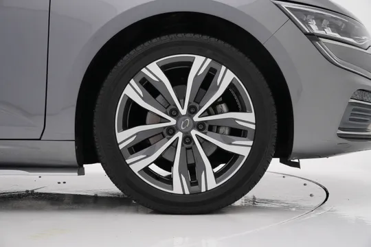 Renault Talisman (SM6)
