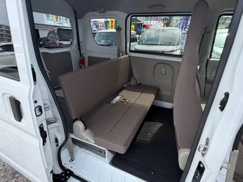 Nissan Clipper