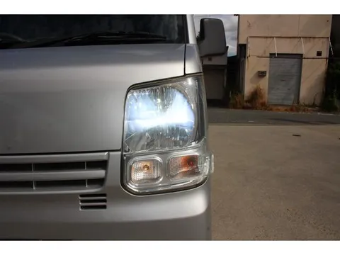 Mitsubishi Minicab Van