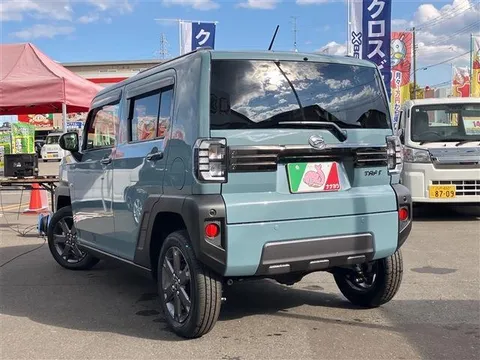 Daihatsu Taft