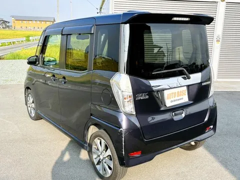Mitsubishi eK Space Custom