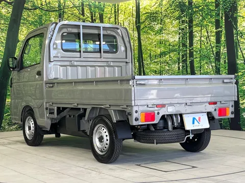 Nissan Clipper Truck