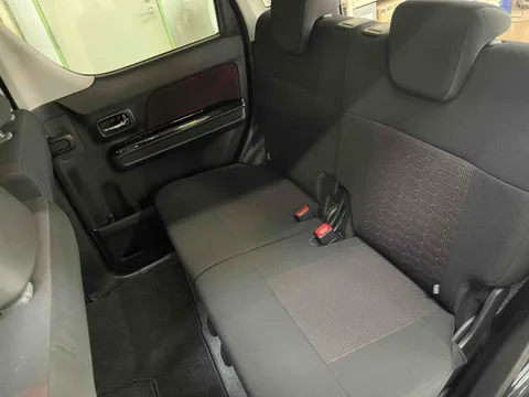 Suzuki Wagon R Stingray