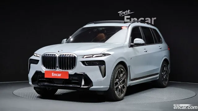 BMW X7