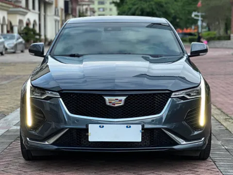 Cadillac CT4