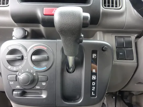Nissan Clipper