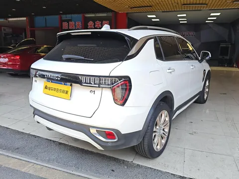 Lynk & Co 01