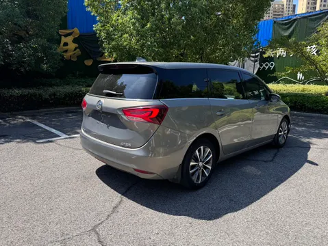 Buick GL6
