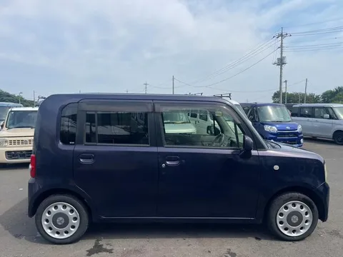 Toyota Pixis Space