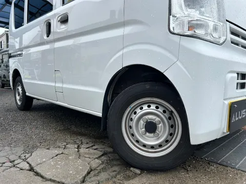 Nissan Clipper