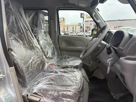Nissan Clipper