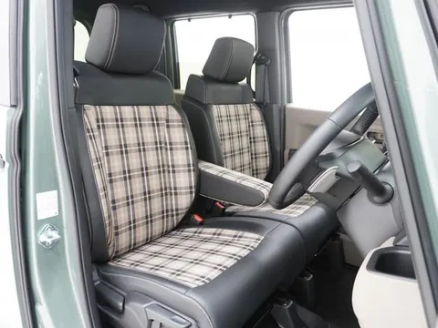 Honda N-BOX Joy