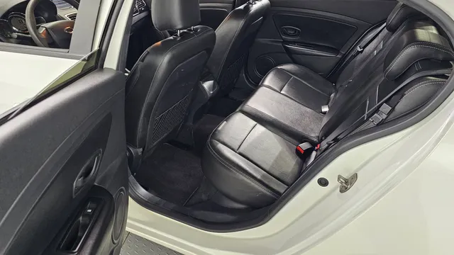 Renault SM3