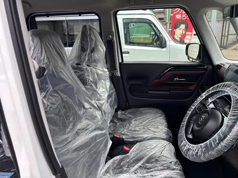 Suzuki Spacia Custom