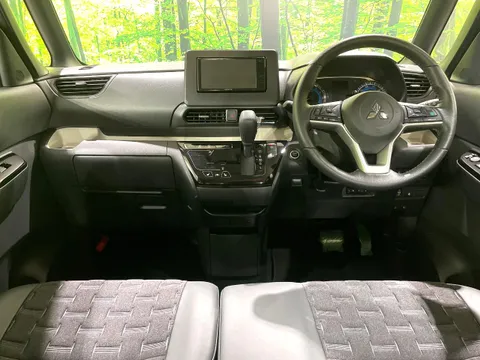Mitsubishi Delica Mini