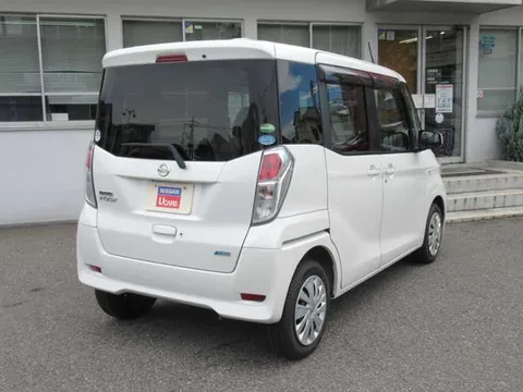 Nissan Dayz Roox