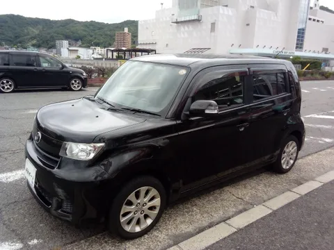 Toyota bB