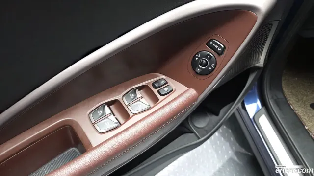 Hyundai Grand Santa Fe (Maxcruz)