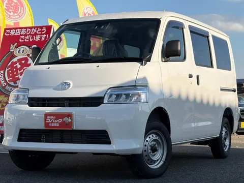 Toyota TownAce Van