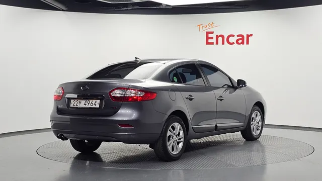 Renault SM3