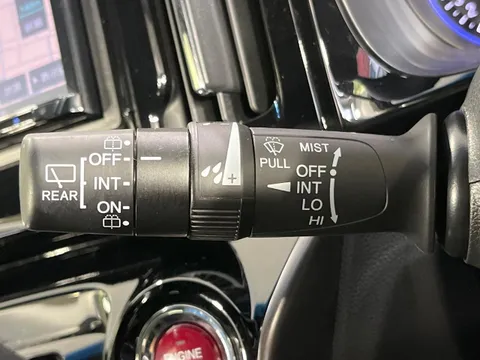 Honda N-WGN Custom