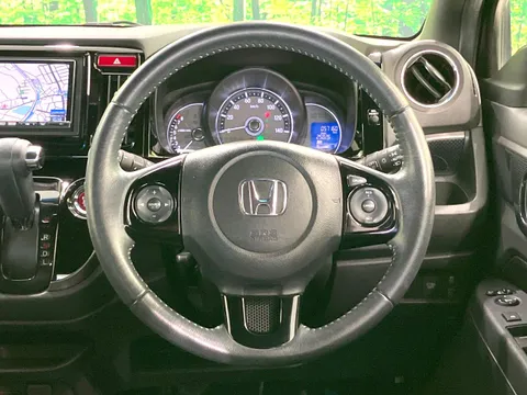 Honda N-WGN Custom
