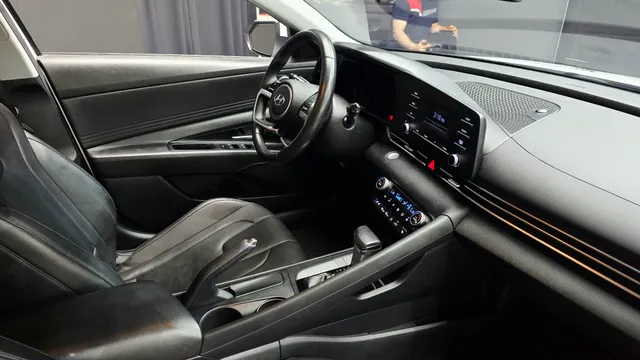 Hyundai Elantra (Avante)
