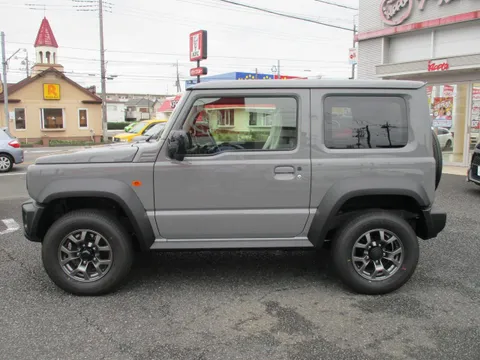 Suzuki Jimny Sierra