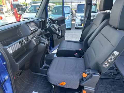 Honda N-VAN Plus Style