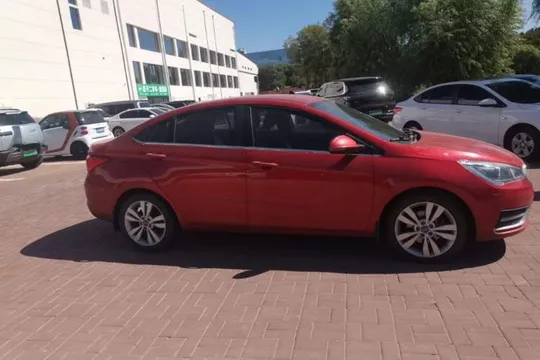 Chery Arrizo 5