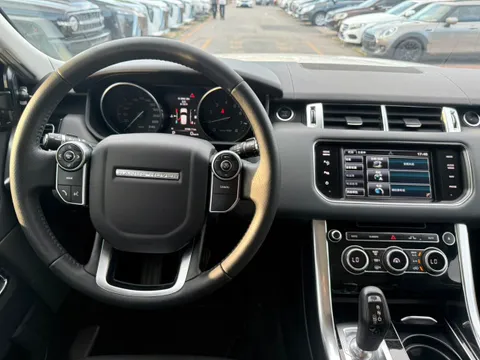 Land Rover