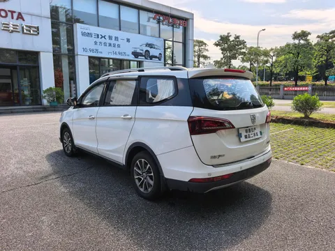 Baojun 730