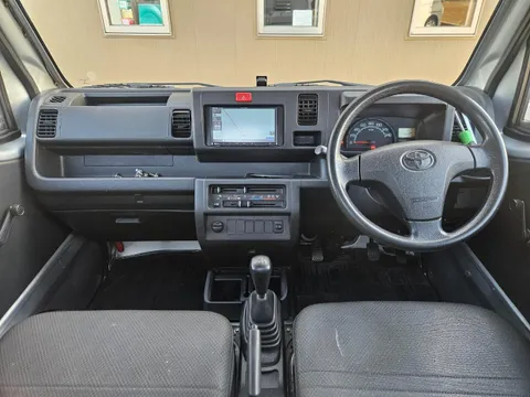 Toyota Pixis Truck