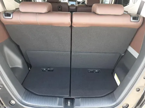 Honda N-BOX Slash