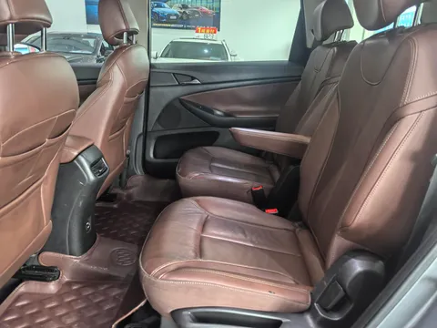 Buick GL6