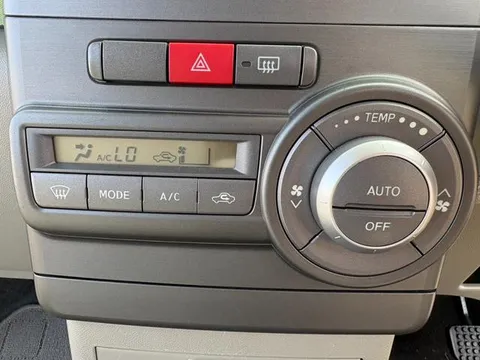 Toyota Pixis Space