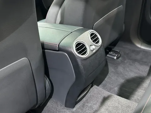 Mercedes-Benz Mercedes-Benz GLC